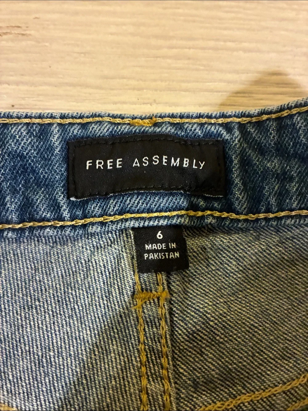 Free Assembly Women’s Classic Blue Denim Jean Shorts Sz 6